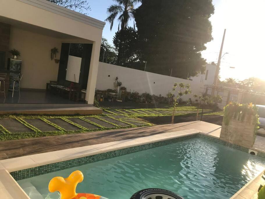 Linda Casa A 30 Metros Da Av Cataratas