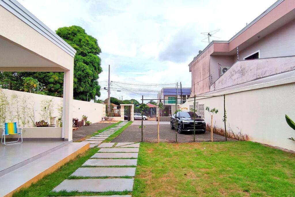 Linda Casa A 30 Metros Da Av Cataratas Casa de férias Foz do Iguaçu